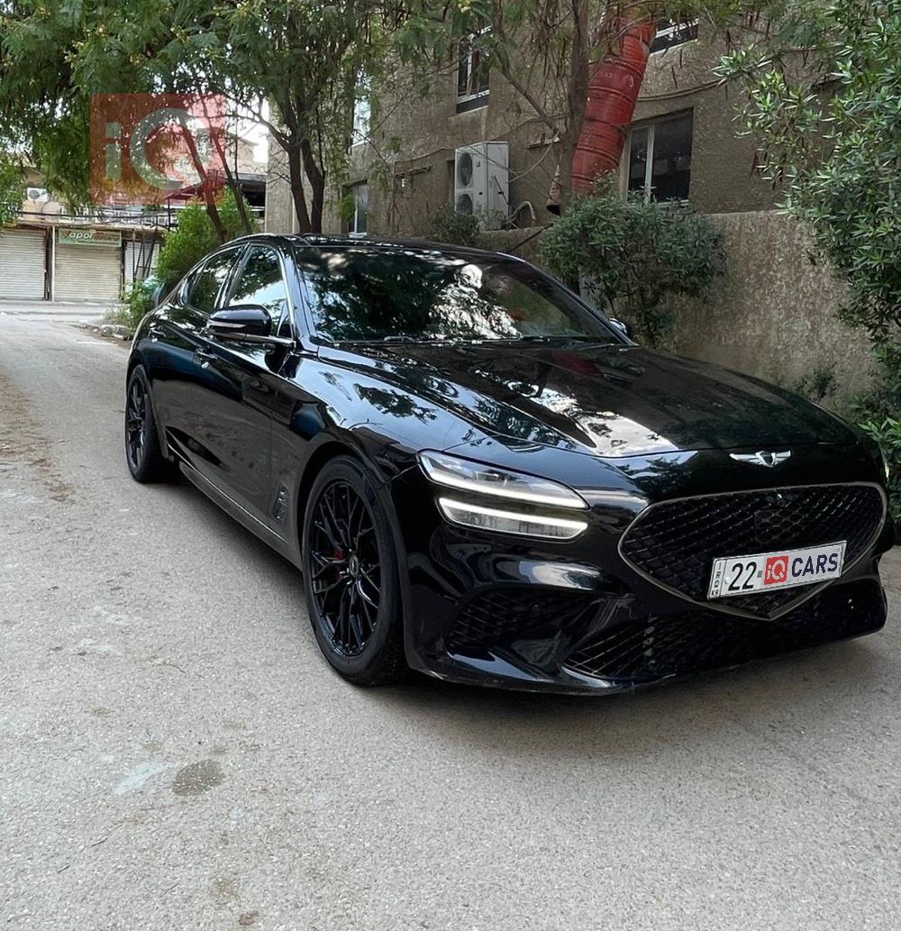 جنسس G70